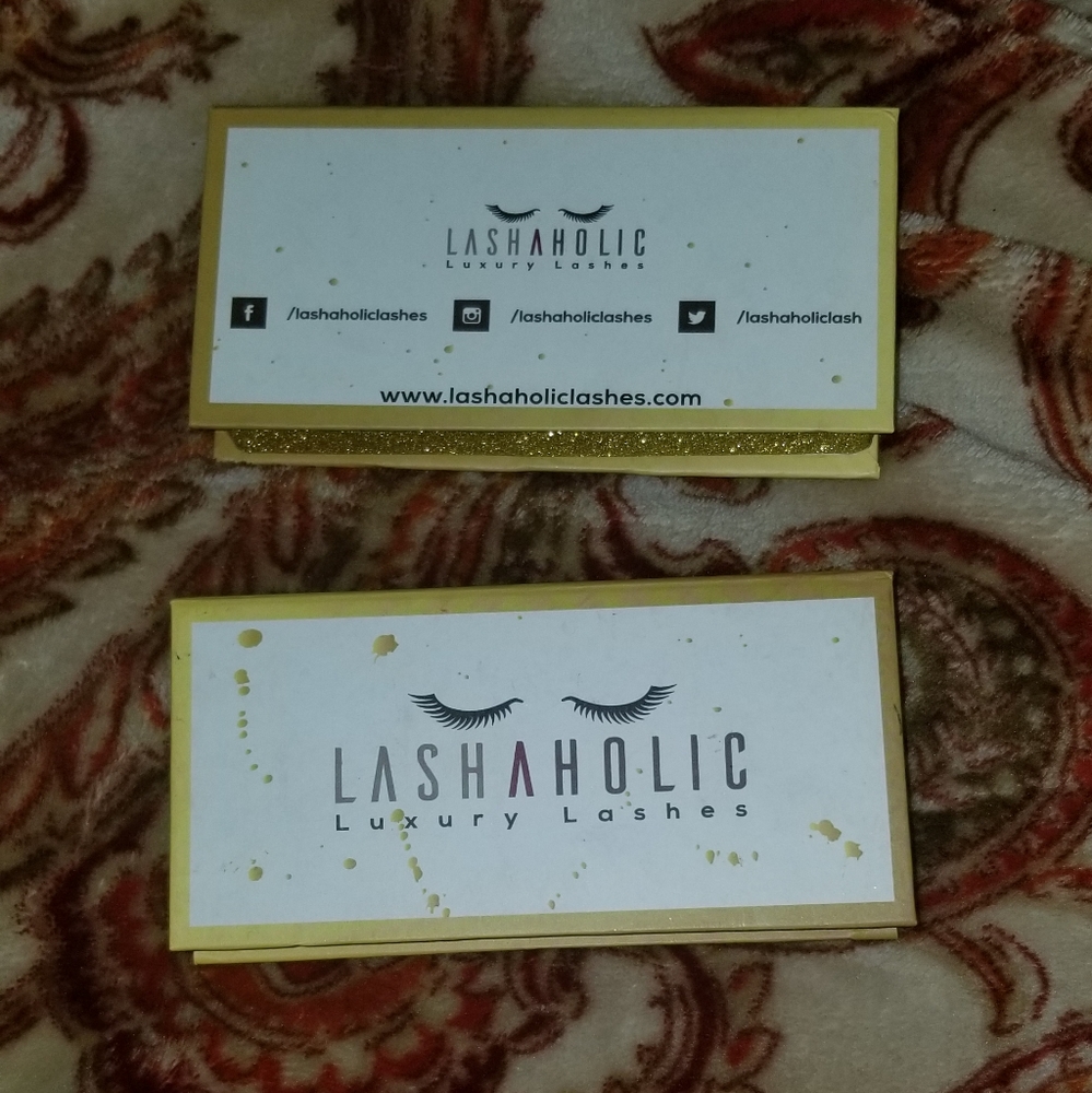 Lashaholic lashes